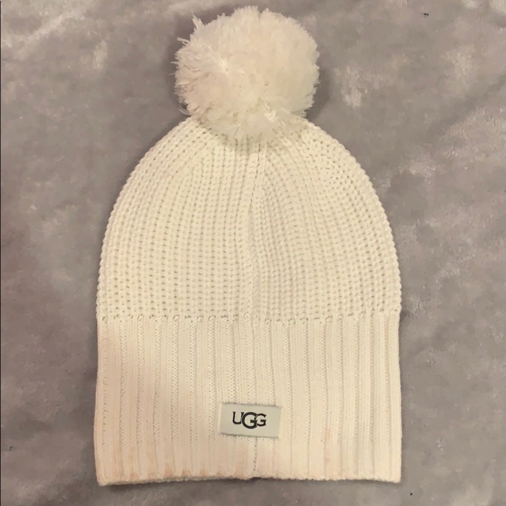 White UGG Pom Pom hat